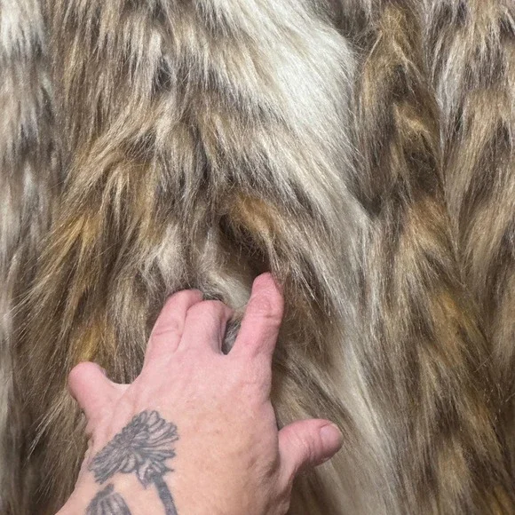 Vintage Long Hair FauxFur Statement Coat Brown Cream Tan Jacket Mobwife FestivaL - Picture 5 of 9